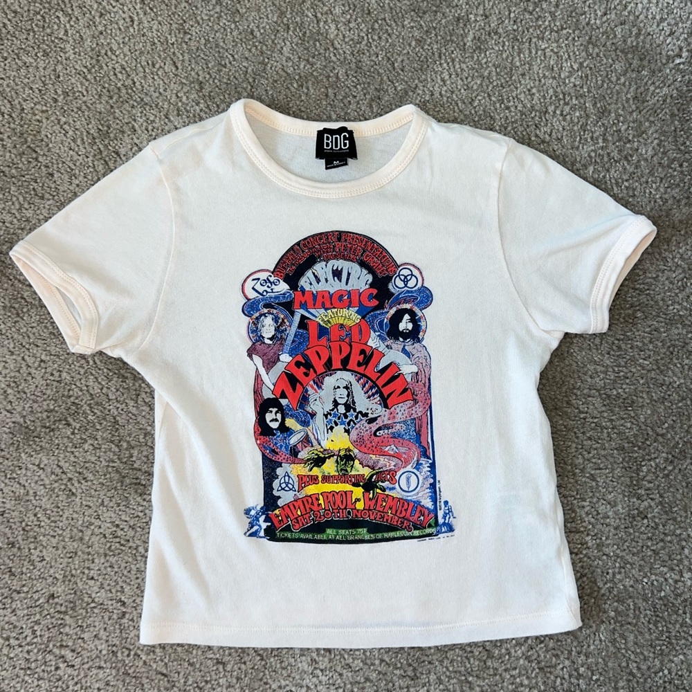 BDG (urban outfitters) crop